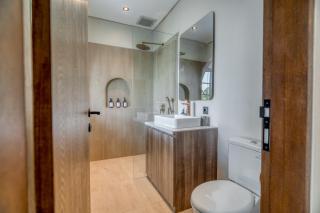 Coco Resident Living 1BR Luxurious Apartment A3 - Canggu - 2