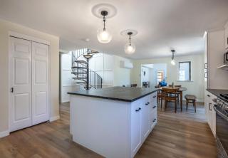 Orchard Haven House - Lyle - 7