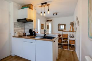 Cosy courtyard apartment within 15min walk from old town - La Rochelle - 3