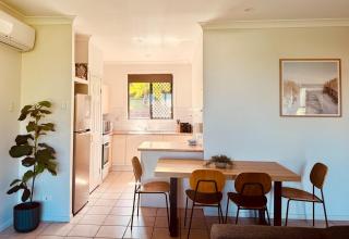 2 Bedroom Granny Flat in Nerang with shared pool - Gold Coast - 5
