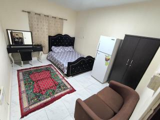 Family room near to gold market back side of bus station - Ajman - 6