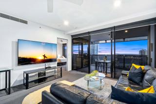 Ocean Views! - One Bedroom Apartments with Spa - From Level 9 - Circle on Cavill - Self Contained & Privately Managed - Wow Stay - Gold Coast - 2