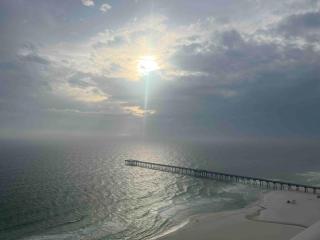 3BR 3BA Corner-Unit with 2 Ocean Front Master Suites - Panama City Beach - 1