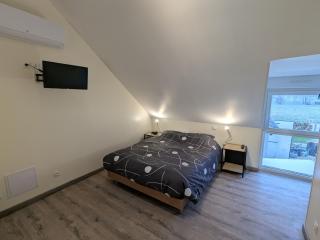Gîte convivial avec climatisation, 4 chambres, terrasse, parking - 6 pers. - FR-1-590-567 - Chilleurs-aux-Bois - 4