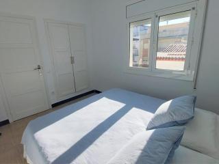 Apartamento cómodo en Llançà, cerca de playas y tiendas, Wifi incluido - ES-170-94 - Llança - 5