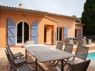 Le Lavandou : Villa pour 8 avec piscine - FR-1-803-76 - Le Lavandou - 8