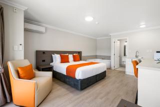 Stay 280 & Stay 284 Rotorua - Refurbished Modern Accommodation - Rotorua - 0