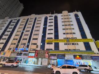 Family room near to gold market back side of bus station - Ajman - 8