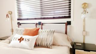 Hilltop Lakeview Hideaway- 2BR 2BATH with romantic sunsets - Canyon Lake - 7