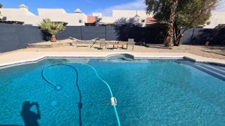 Msg for 5 percent off Glendale Casa Pool Yard 3 Bed 2 Bath - Glendale - 7