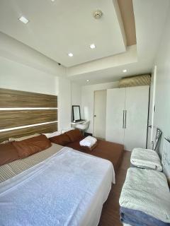 Homey Condo In Taguig Near BGC - Manila - 3