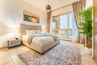 Glance at the Royal Atlantis Right by Dubai Top Spots 2BR, Marina Apartments 3, Palm Jumeirah by Deluxe Holiday Homes - 5