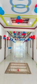 Hotel U S Grand & Restaurant - - 5