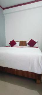 Hotel U S Grand & Restaurant - - 8