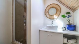 Spacious 5 Bedroom Coastal Retreat in Plettenberg - 6