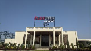 Playotel Resort Indore - Indore - 9