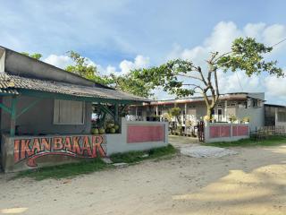 Pondok Putri Tunggal syariah - Ujunggenteng - 8