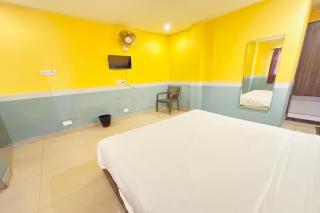 29 Beach House Goa - Chopdem - 1