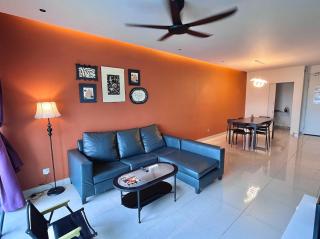 Amerin Suites -- Cozy Skyline City View Home - by Cowidea - Seri Kembangan - 9