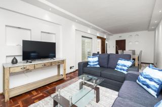 259 on Beach: 1 BR Apartment for 4 in Sea Point - 1