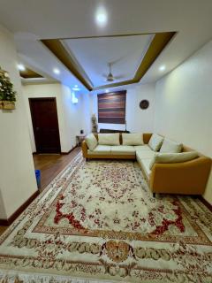 3 Bedroom Apartment Family Friendly - Islamabad - 6