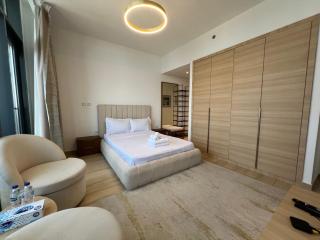 Chic & Cozy Studio in JVC , Top Amenities & Views - 7