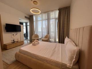 Chic & Cozy Studio in JVC , Top Amenities & Views - 4