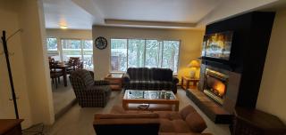 Garden Retreat in West Vancouver - West Vancouver - 7