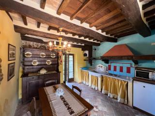 Podere Beatrice 20 Pax by VILLASRETREATS - 1