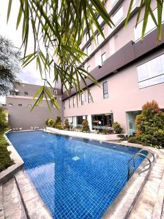 Hotel Suni Abepura - 7