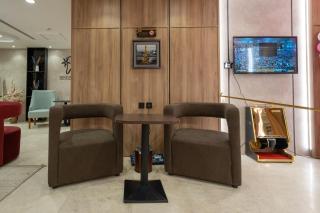 الرائد الذهبية للشقق المخدومة 2- فرع طريق المطار - 5