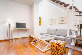 Attic with terrace- 1Bd 1Bth- Corral del Rey - Siviglia - 9