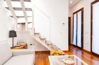 Attic with terrace- 1Bd 1Bth- Corral del Rey - Siviglia - 6