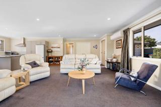 Perfect Cromwell Family Getaway - 7