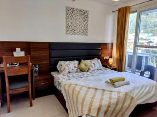 Ima Ganga Hotel - Aesthetic, Quite Mountain View Rooms with netflix, free airport pickup for 7 or more nights booking, Elevator and backup in Upper tapovan - Rishīkesh - 0