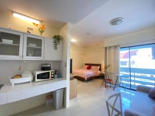 Cozy 1br walk to BTS and Airport Rail Link Close to Malls 12 - Bangkok - 3