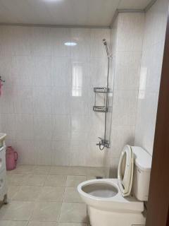 Huinan Accommodation, Close to Airport, Disney Resort, Wild Animal Park, Near Metrol 16 - Shanghai - 5