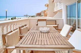 Amplio duplex en primera linea del Mediterráneo - 4