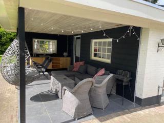 Detached lodge in beautiful walking and cycling surroundings - Epe - 5