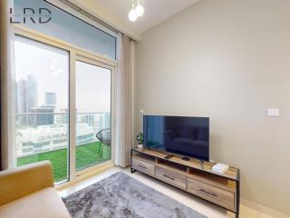 Elegant 1BR with Stunning Canal Views - 0