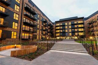 Modern 2 Bedroom Apartment with parking - Ashford - 4