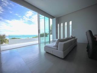 Luxury Beachfront Cottage - Langebaan - 0
