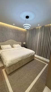 Luxury Two Bedrooms Apartment - 2