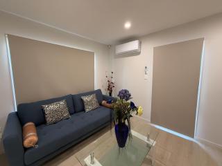 SkyStars Brand New Skyline Haven - Auckland - 1