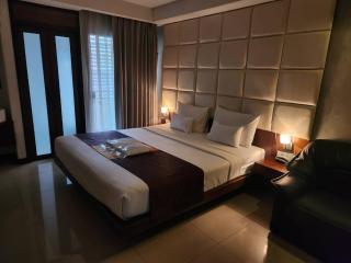 Collection O The Bangkok Cha Cha Suite - 1