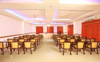 Hotel Chithrapuri - - 9