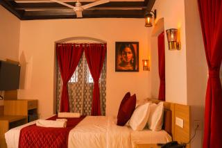 Hotel Chithrapuri - - 3