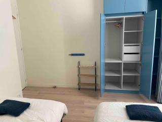 Entire Apartment Jardin du Luxembourg - 8