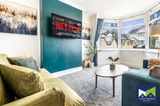 Modern-Family-Contractors-Netflix-Fast Wifi-Private Parking-NEC-HS2-JLR - Birmingham - 2