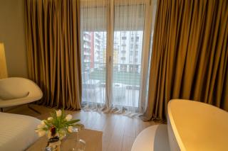 Lake Drive Rooms&Apartments - Tirana - 5